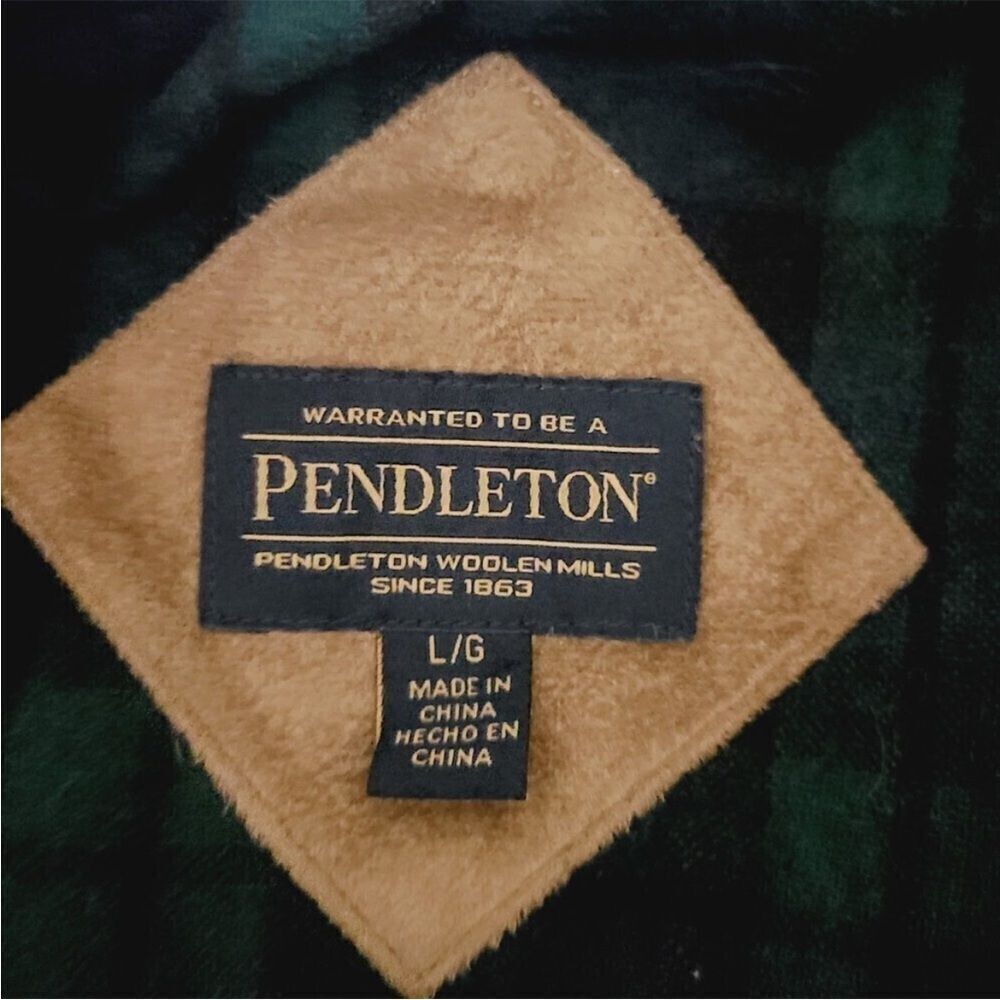 Excellent Condition Pretty Pendleton Lined Furry … - image 7